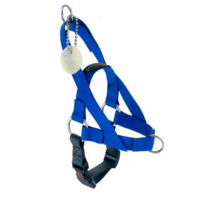 Ultrahund's No-Pull Dog Harness (Color: Blue, size: Medium to 60 lbs.)